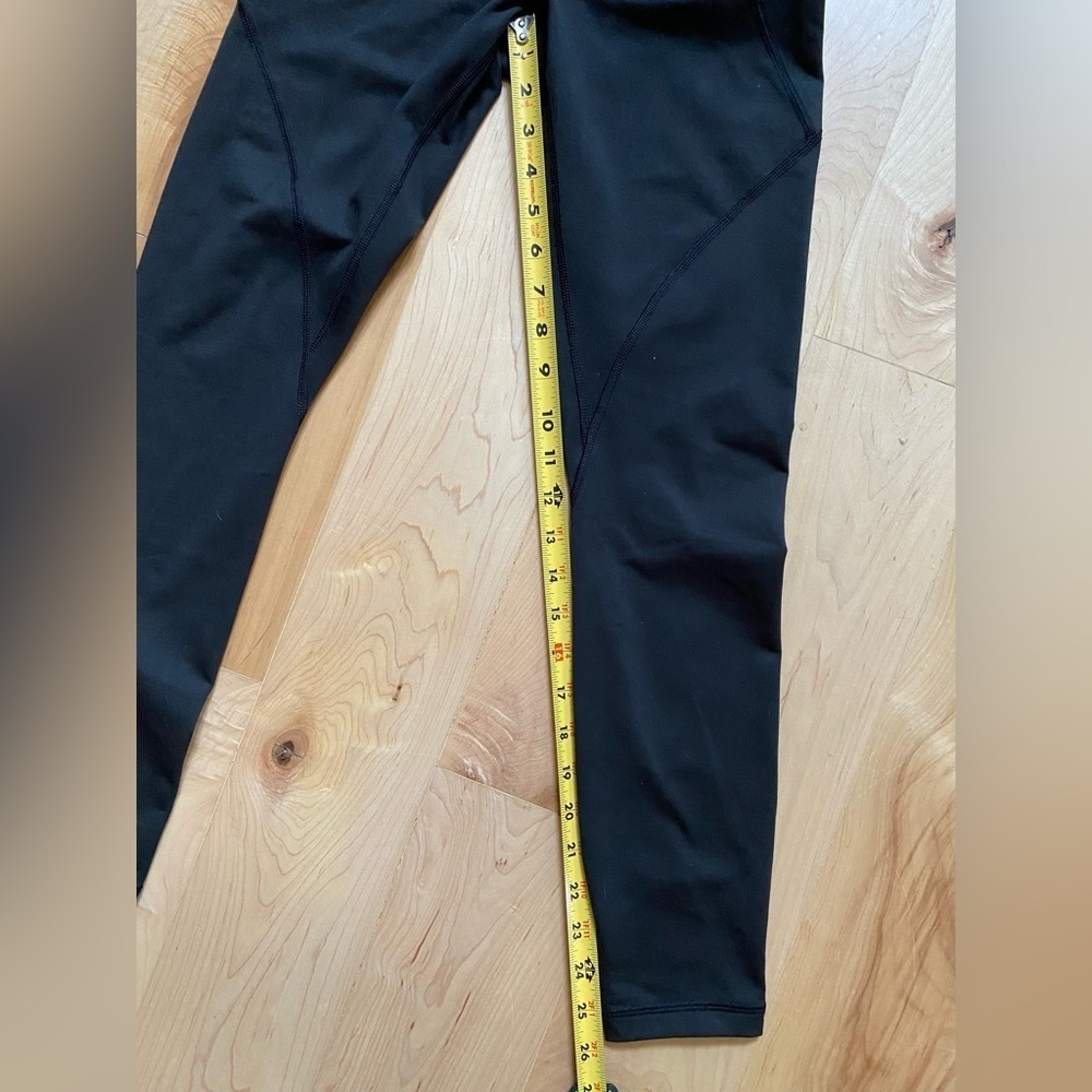 Women’s Patagonia Centered Tights in black XS - Picture 6 of 12